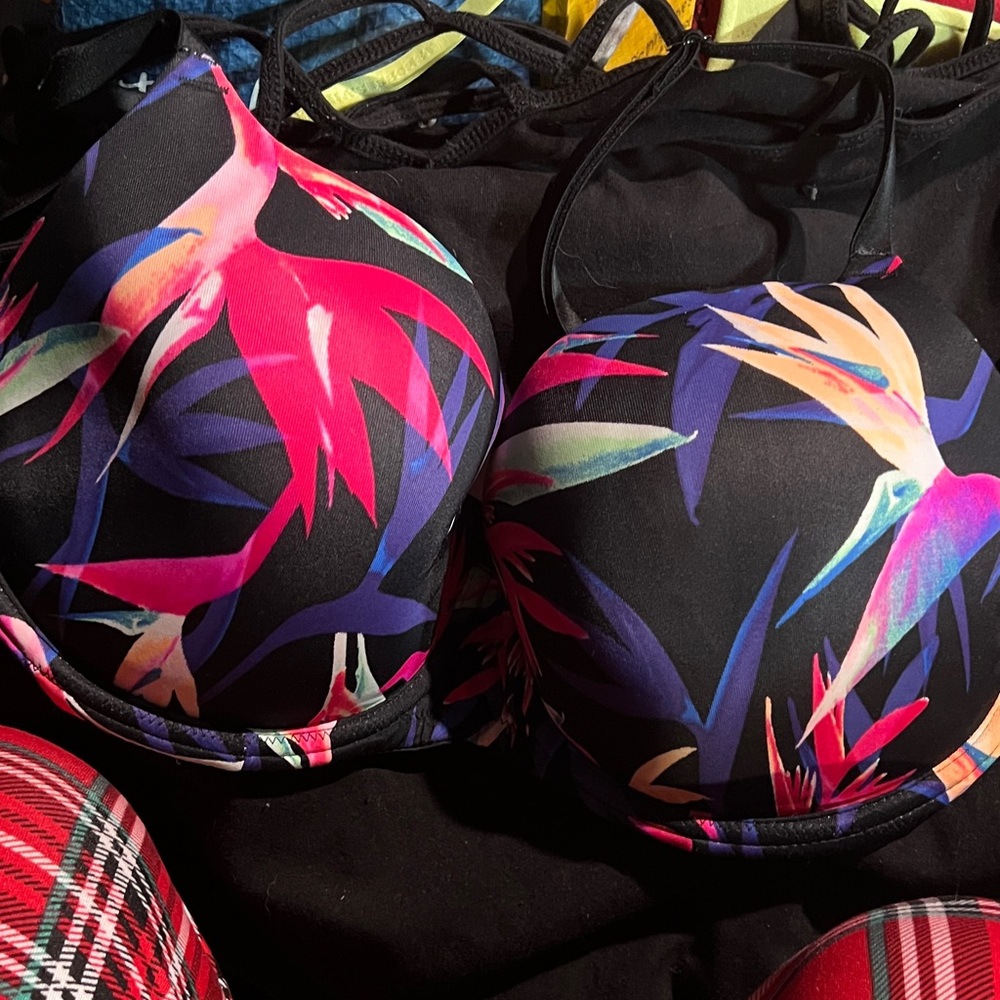 Victoria’s Secret Pink